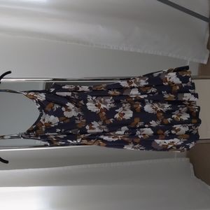 👗Old Navy Floral Print Dress (M)